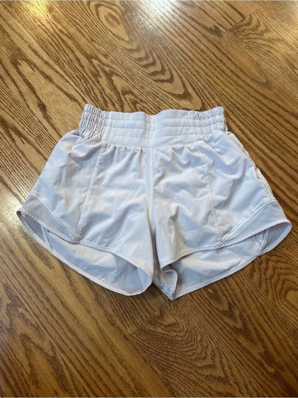 Lululemon Hotty Hot Shorts Size 2 Pink